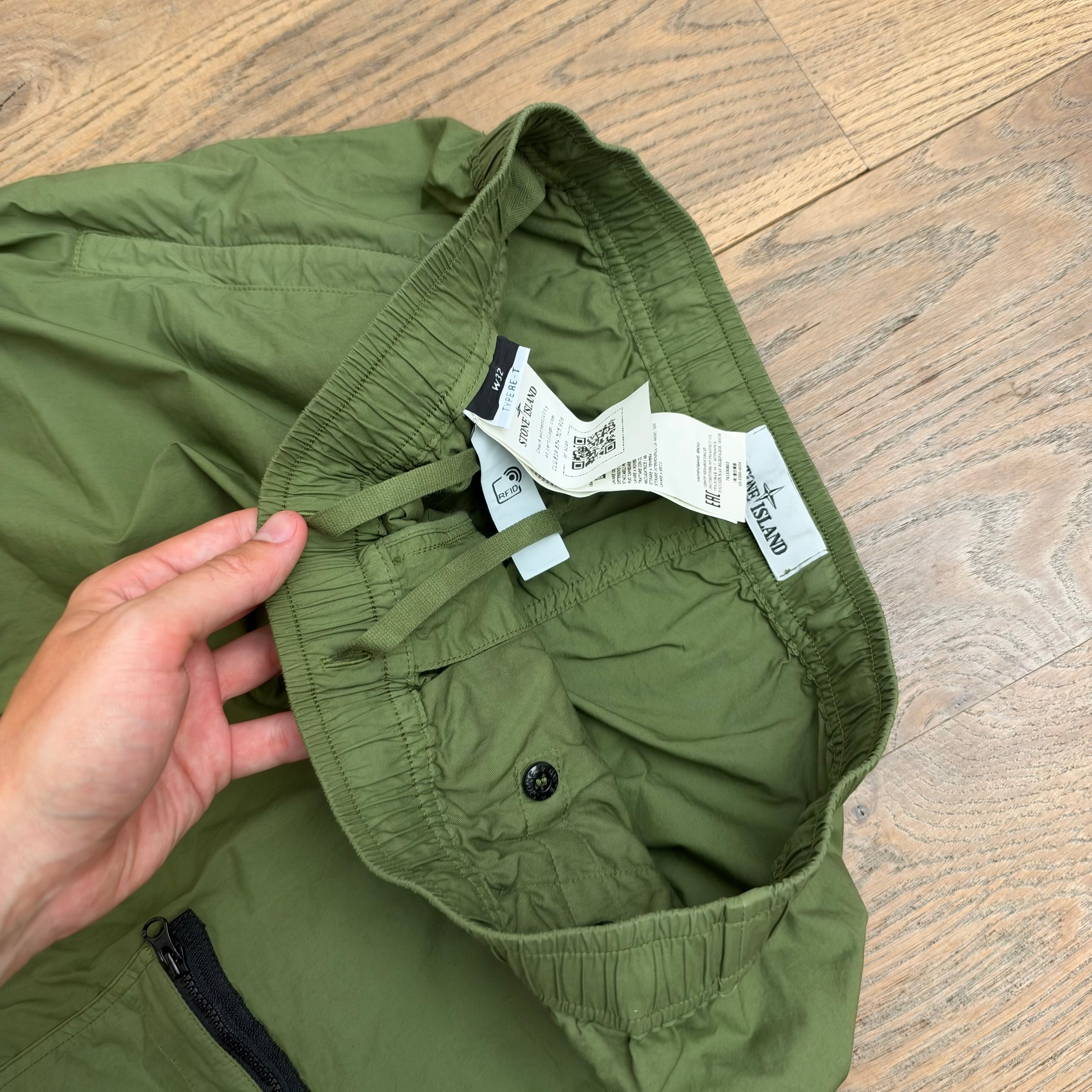 Stone Island zipped parachute cargo pants -W32