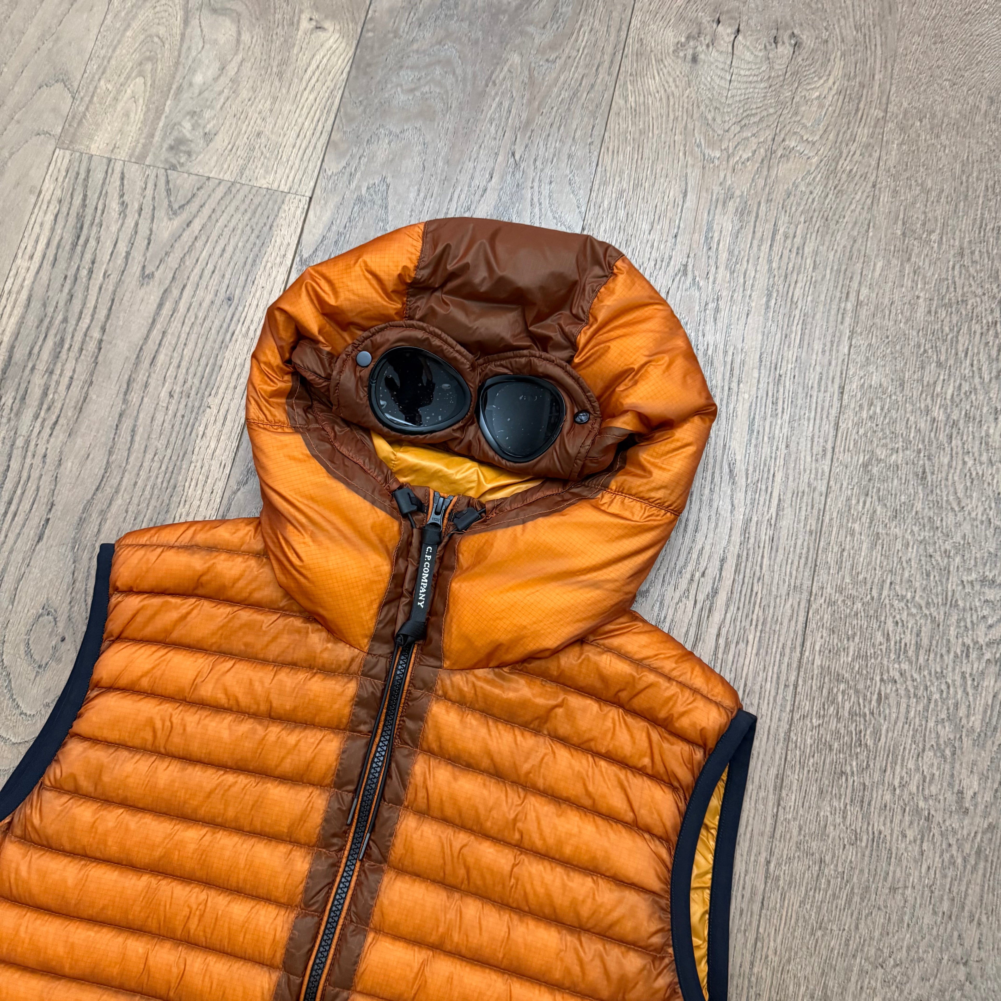 CP Company D.D shell goggle down gilet - L