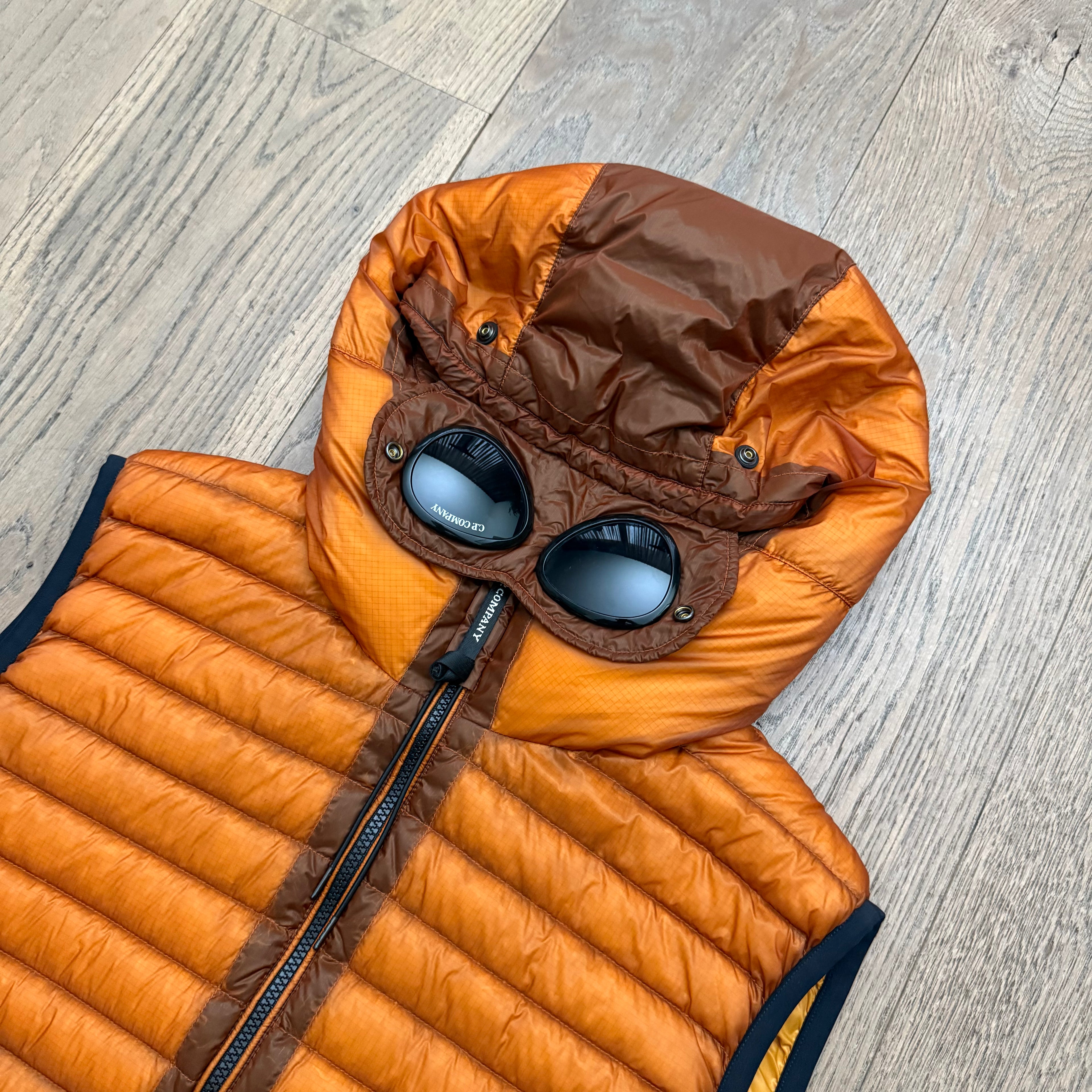 CP Company D.D shell goggle down gilet - L