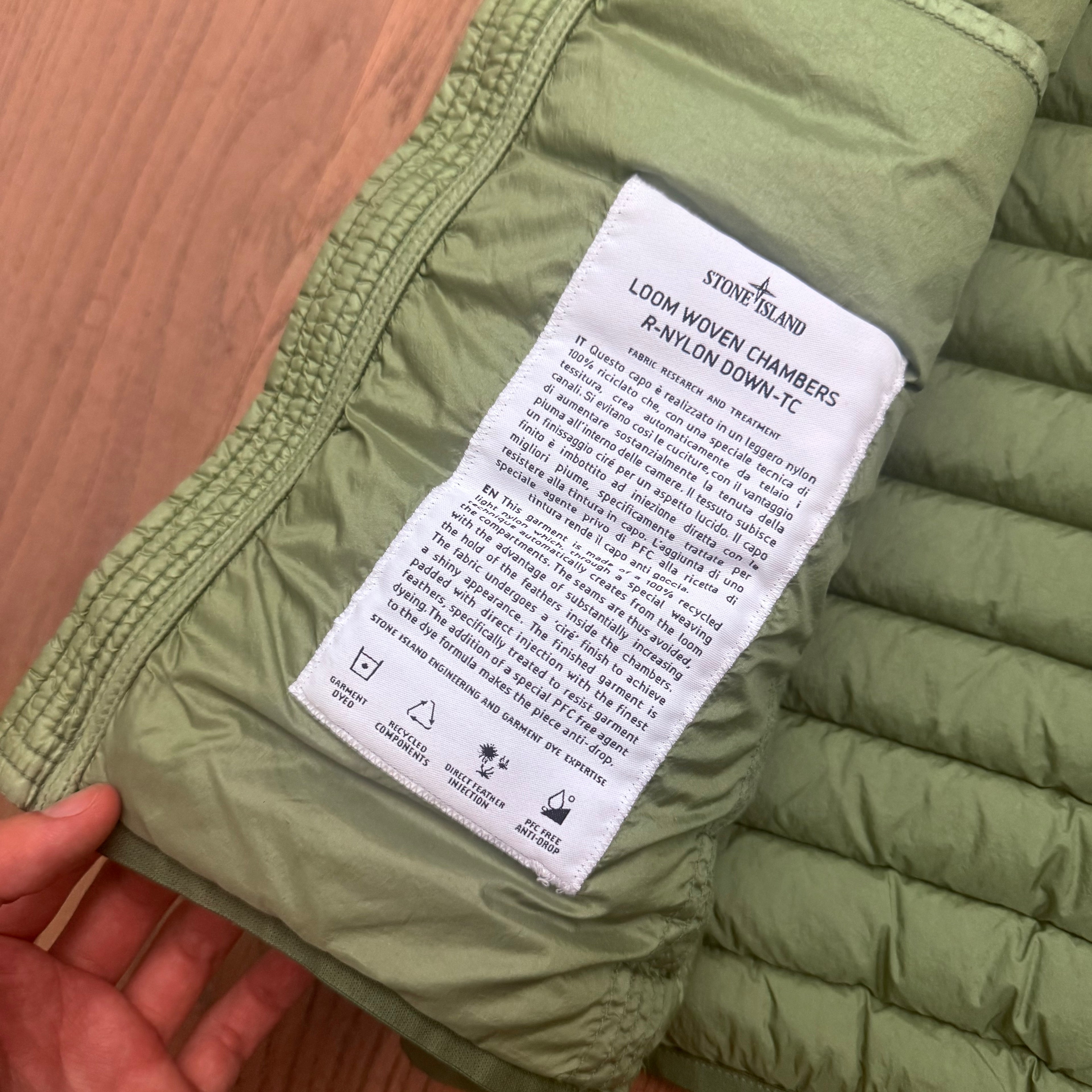 Stone Island Loom woven chambers R-nylon down-tc gilet - S