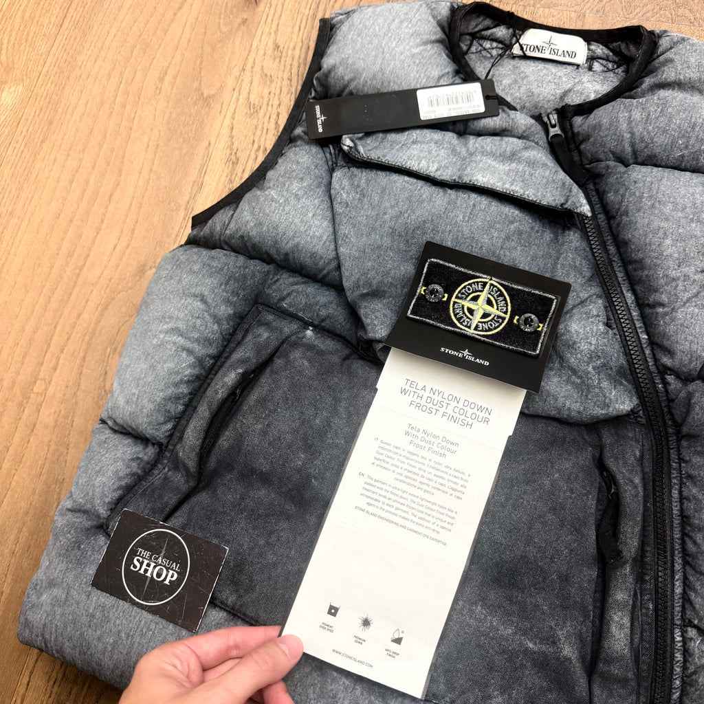 Stone Island tela nylon down with dust colour frost finish - S