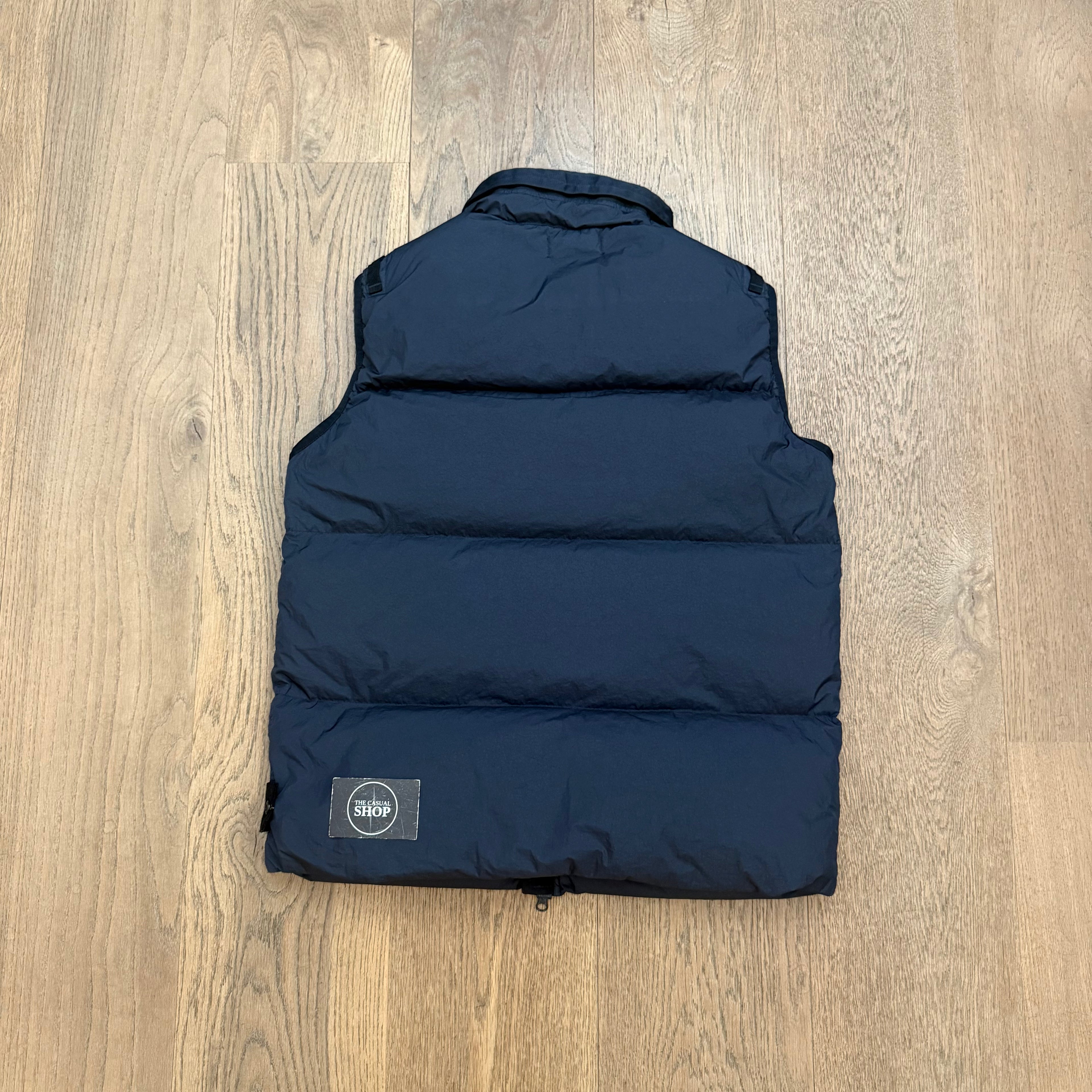 Stone Island garment dyed crinkle reps down gilet - L