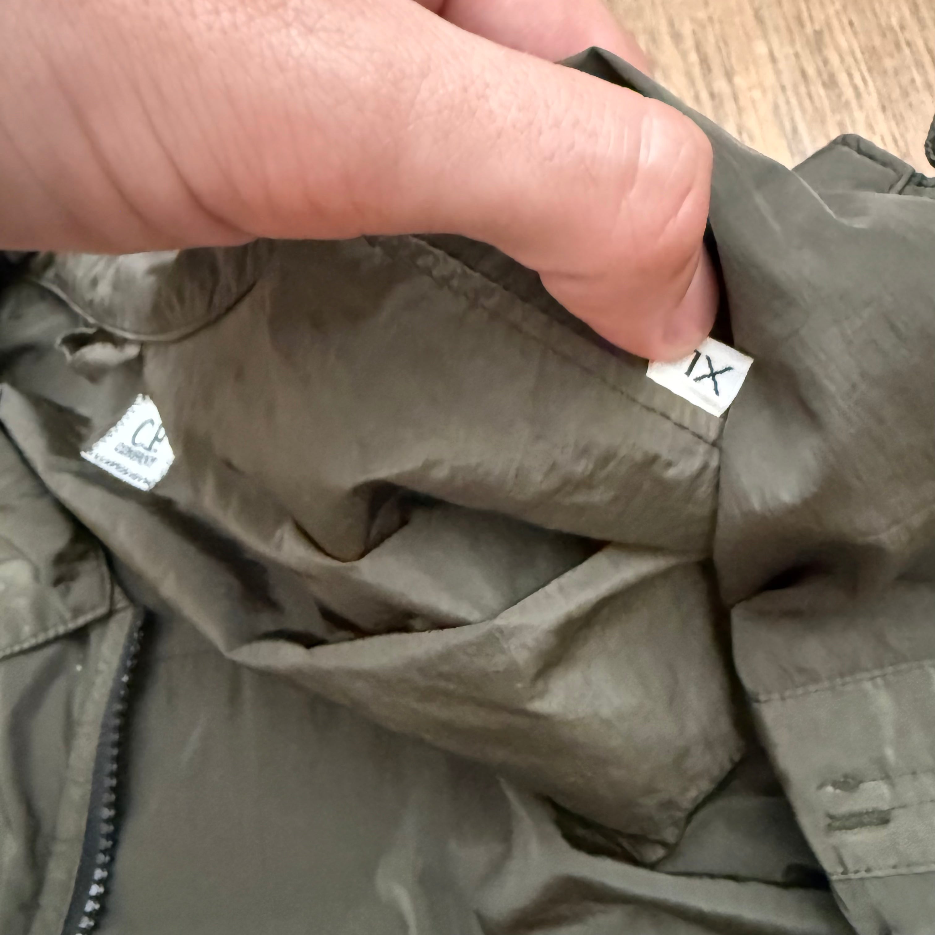 CP Company chrome-r nylon jacket - XL