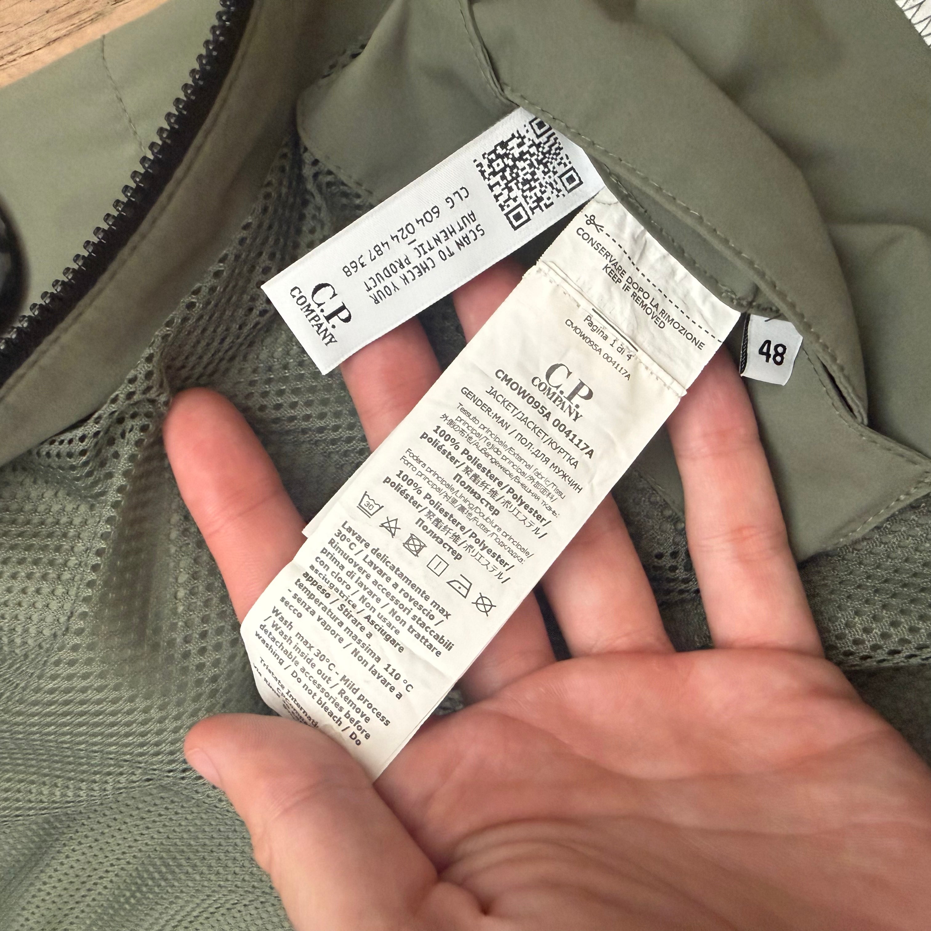 CP CompCP Company pro-tek lens jacket - M